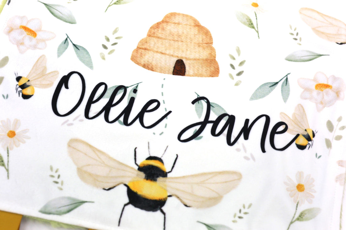 Bee's Knees Lovie
