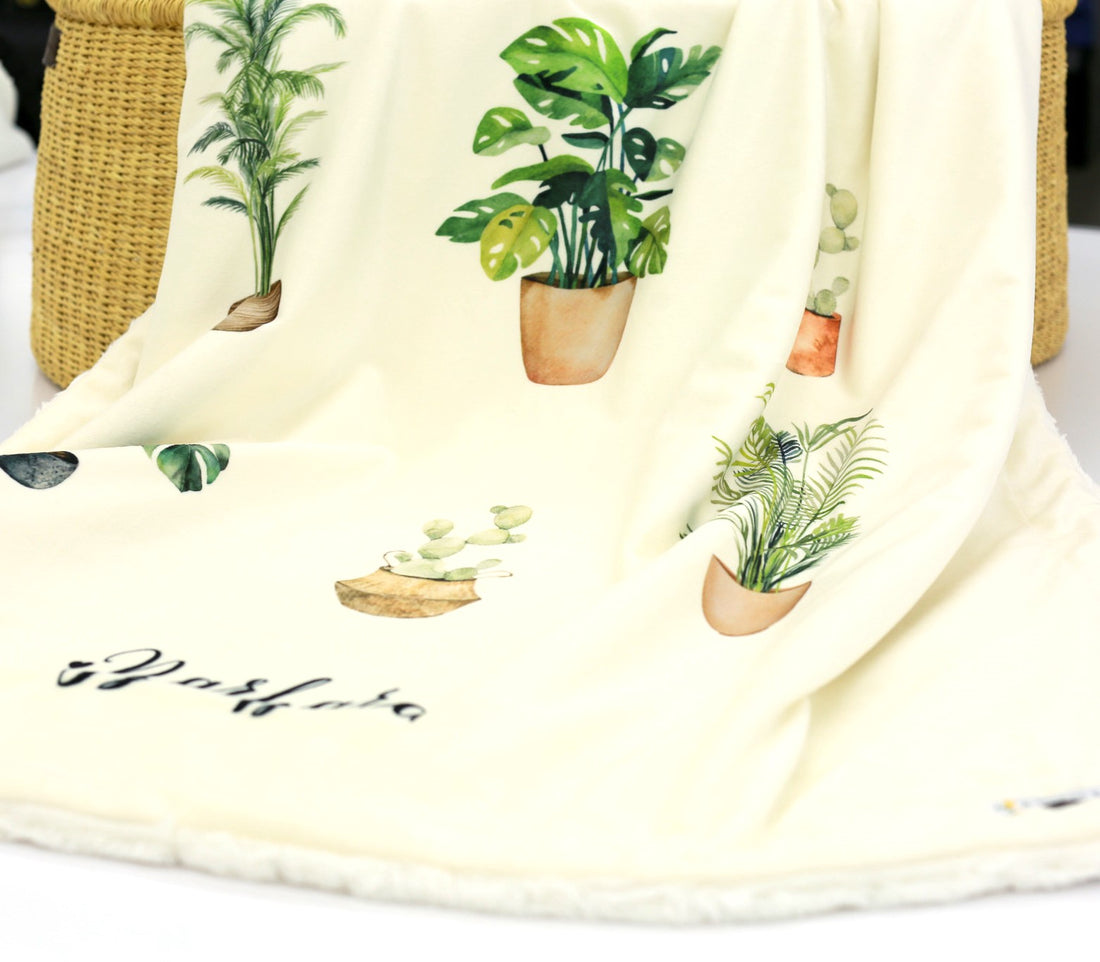 Green Thumb Mom Blanket –Plant Lover  Personalized Cozy Snuggle Throw with Custom Name