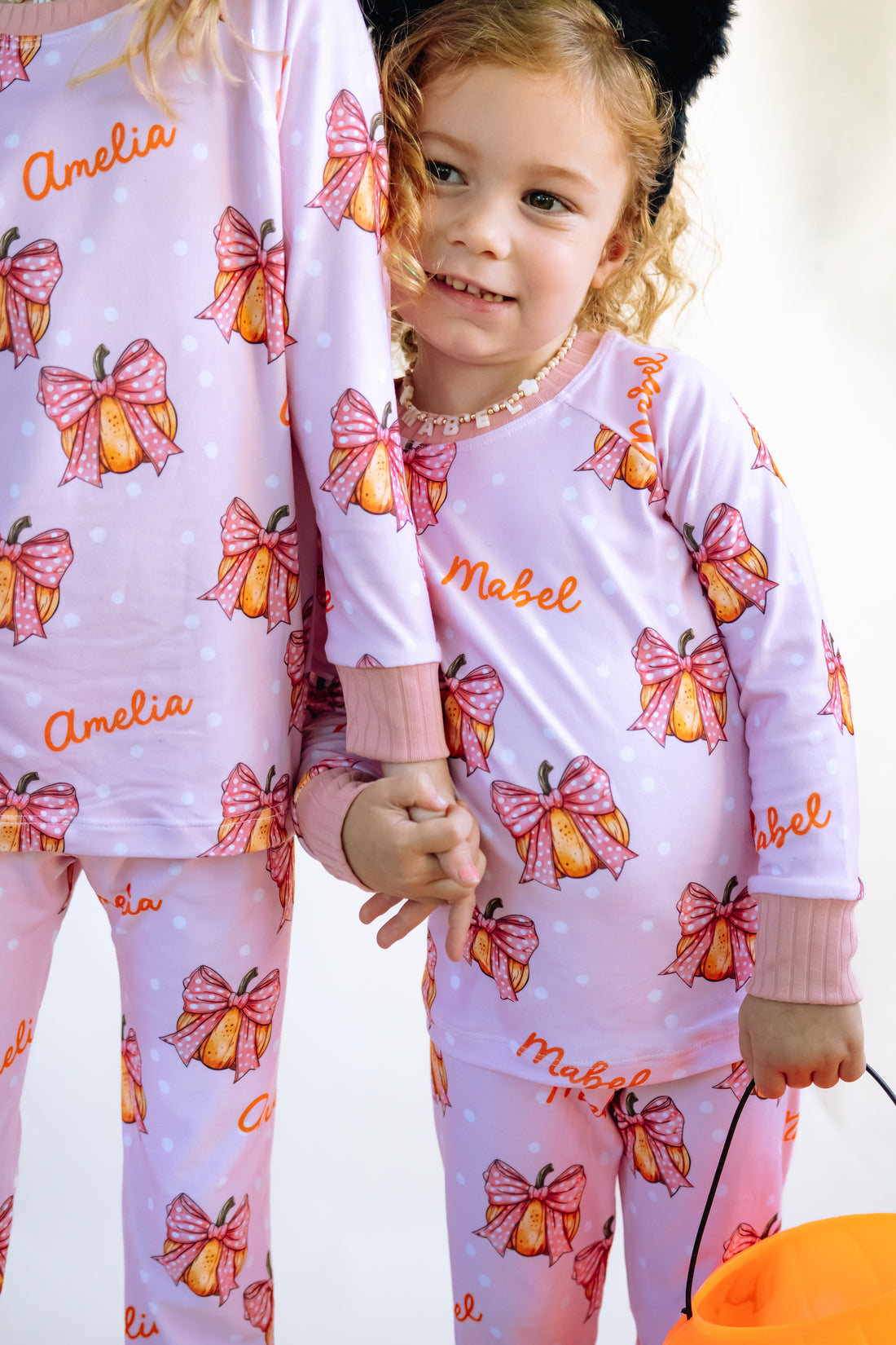 Halloween Pajamas Girls - Personalized Pumpkin Print PJs With Pink Bows