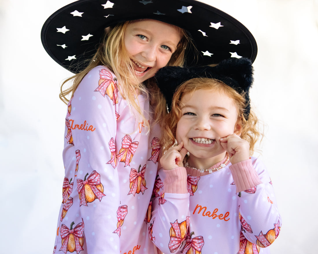 Halloween Pajamas Girls - Personalized Pumpkin Print PJs With Pink Bows