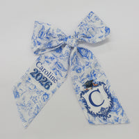 Personalized Graduation Wreath Sash Bow – Custom School Colors Class of 2026