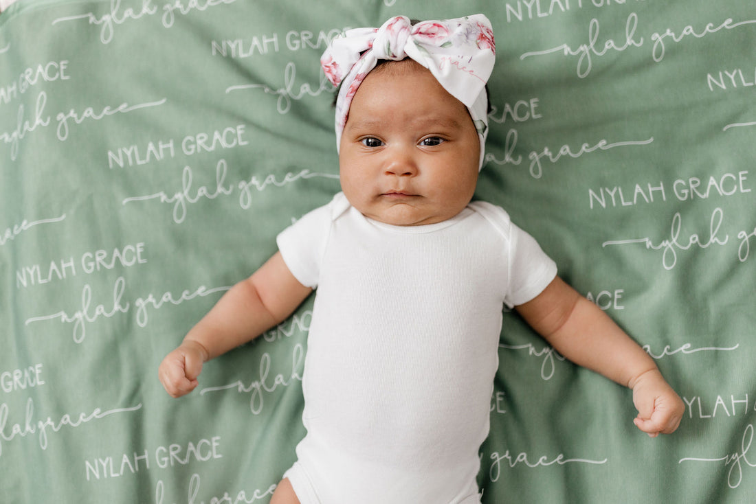 Camden Little Leaf Stretchy Swaddle