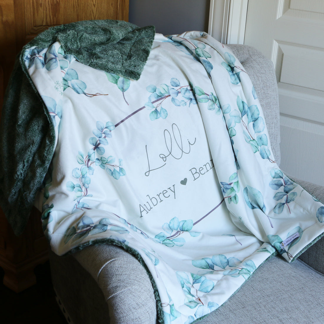 Eucalyptus Mom Blanket – Personalized Soft Cozy Throw | Lightweight, Machine Washable