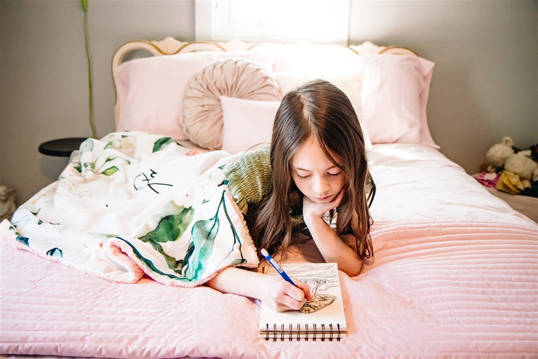 Rosie Posie Minky Deluxe Throw