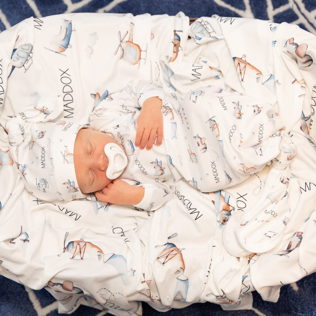 Jeff the Pilot Knotted Baby Gown