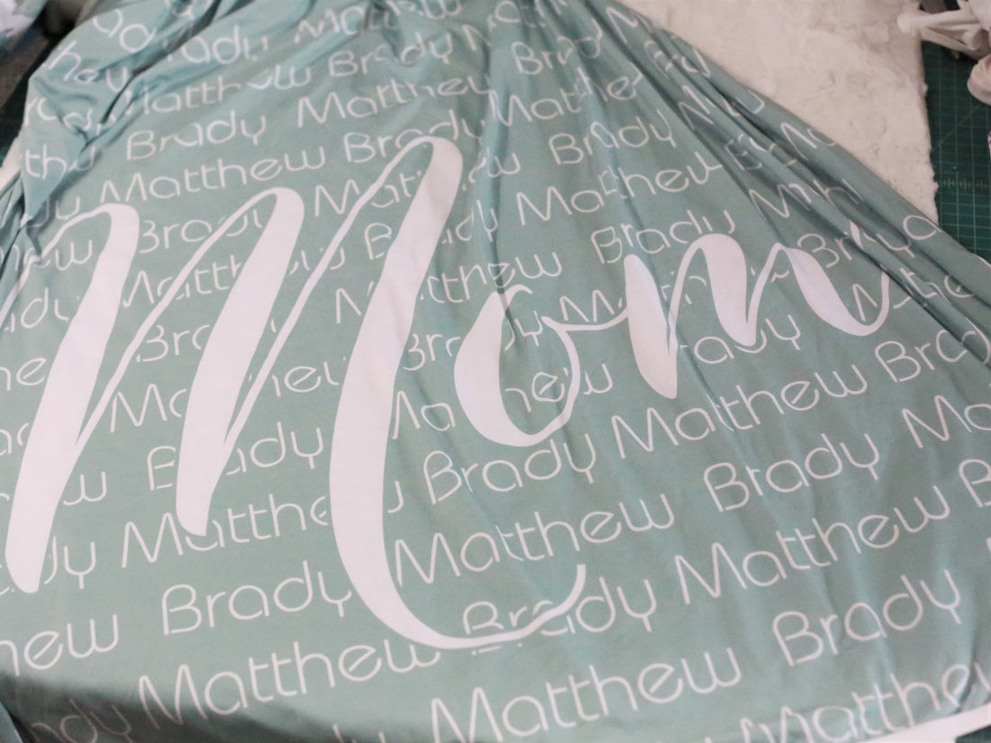 Personalized Mom Blanket – Custom Grandma Gift, Kids Name Cozy Family Throw