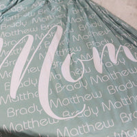 Personalized Mom Blanket – Custom Grandma Gift, Kids Name Cozy Family Throw