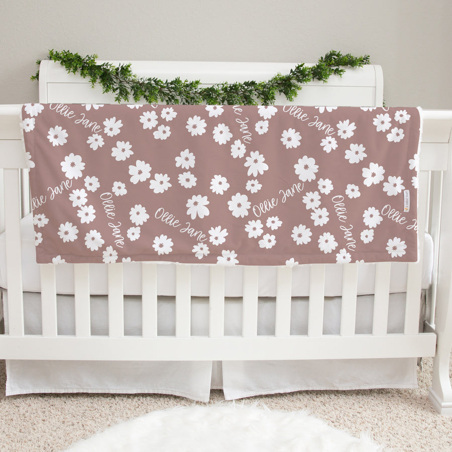 isy Daisy Personalized Minky Baby Blanket - Daisies & Custom Name, Soft & Cozy