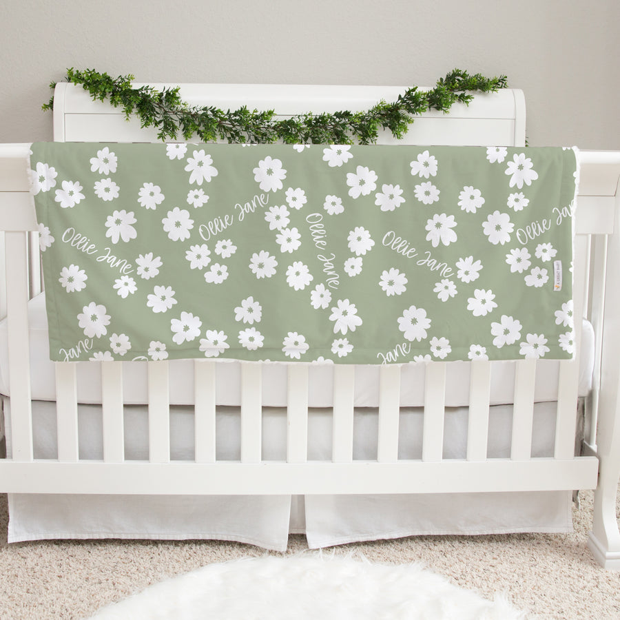 isy Daisy Personalized Minky Baby Blanket - Daisies & Custom Name, Soft & Cozy