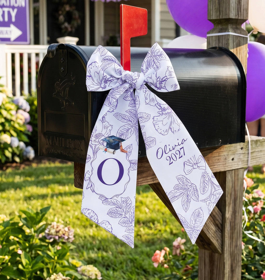 Personalized Graduation Wreath Sash Bow – Custom School Colors Class of 2026
