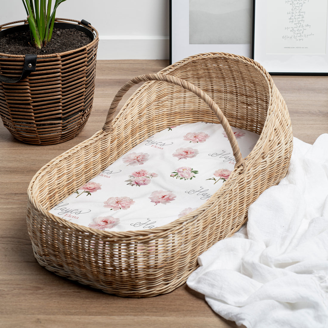 Pretty Peony Bassinet Sheet - Soft Pink Floral Print for Newborns